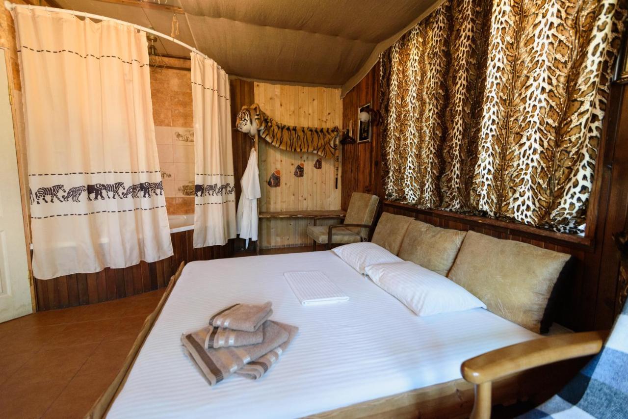 Hotel Maiami Nikopol Zewnętrze zdjęcie